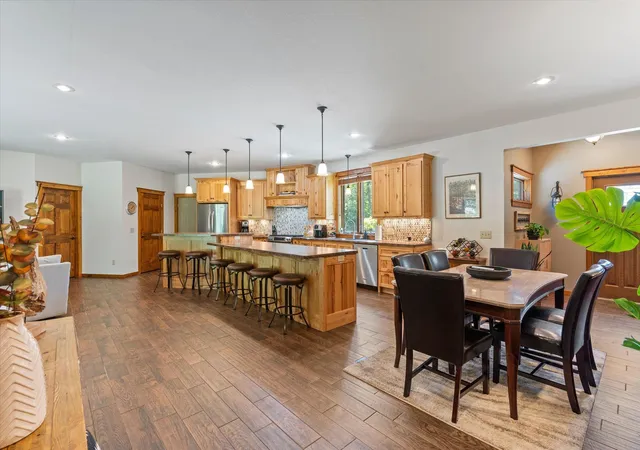 Photo 3 of Single family home for sale at 33006 Big Pine Holw Rd, Crosslake, MN 56442 | MLS# 7118593 | Listing updated on 2026-09-03