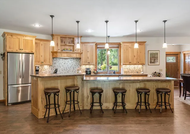Photo 4 of Single family home for sale at 33006 Big Pine Holw Rd, Crosslake, MN 56442 | MLS# 7118593 | Listing updated on 2026-09-03
