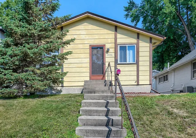 2nd image of 3936 Tyler St Ne, Minneapolis, MN 55421 | MLS# 7118616