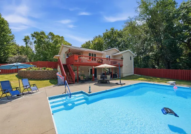 Photo 2 of Single family home for sale at 20292 169th Circle Nw, Big Lake, MN 55309 | MLS# 7118626 | Listing updated on 2026-08-29