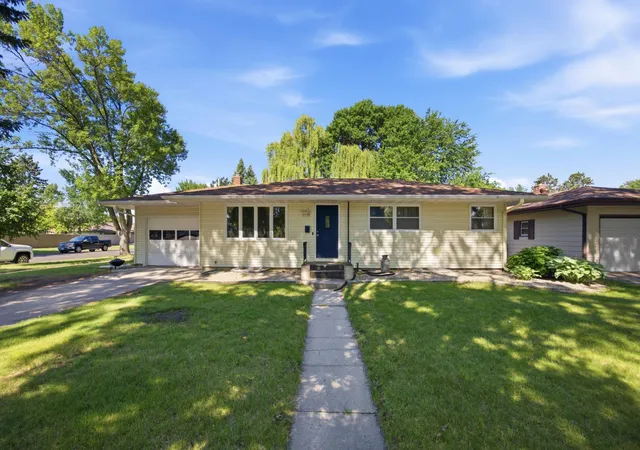 1st image of 1719 18th St S, Moorhead, MN 56560 | MLS# 7118631