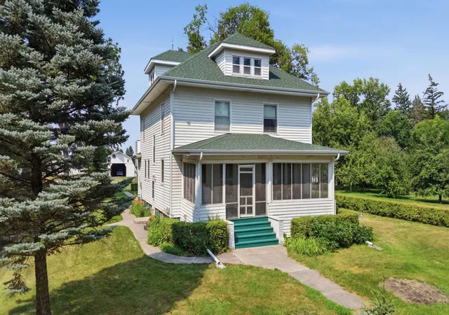 2nd image of 7768 10 Hwy, Glyndon, MN 56547 | MLS# 7118675