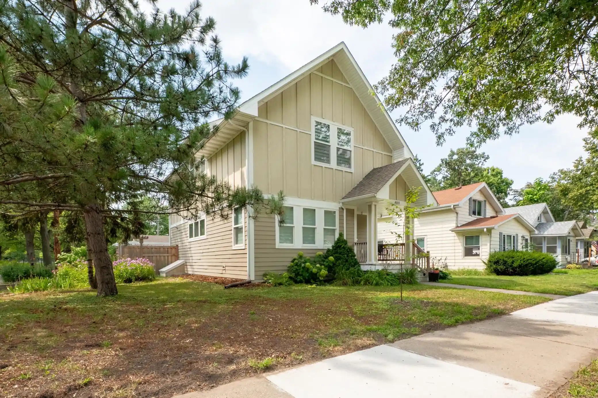 Photo 1 of Sale Pending at 4101 James Ave N, Minneapolis, MN 55412 | MLS# 7118695 | Listing updated on 2026-10-15