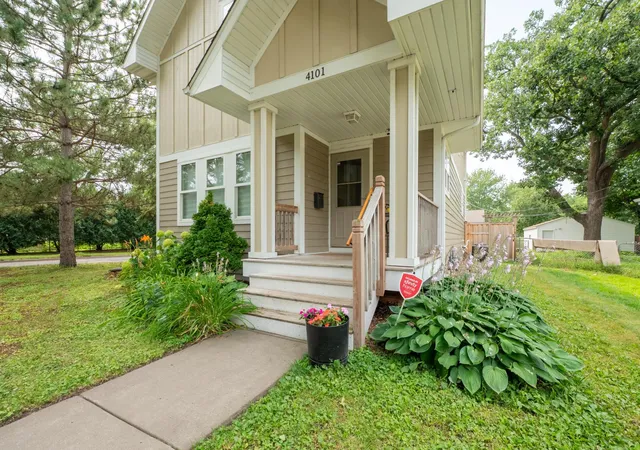 Photo 4 of Single family home for sale at 4101 James Ave N, Minneapolis, MN 55412 | MLS# 7118695 | Listing updated on 2026-08-28