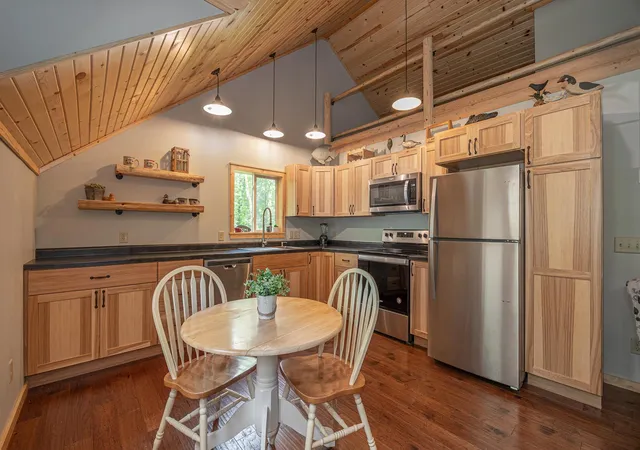 Photo 3 of Single family home for sale at 5020 Woodland Dr Nw, Hackensack, MN 56452 | MLS# 7118697 | Listing updated on 2026-09-04
