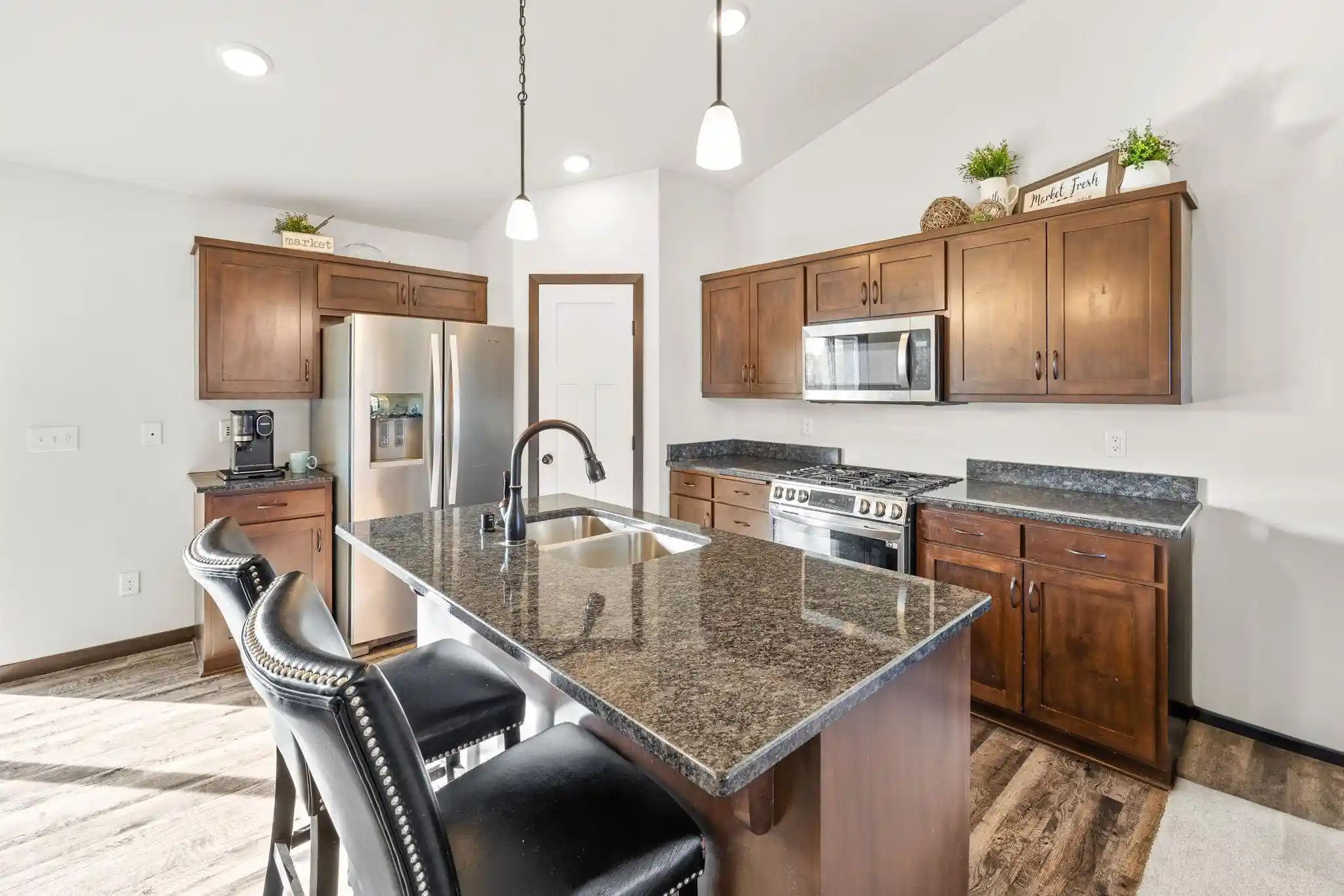 Photo 3 of Single family home for sale at 20095 Truman Dr, Big Lake, MN 55309 | MLS# 7118708 | Listing updated on 2026-10-24