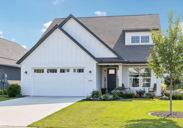2nd image of 5039 Dale Ridge Rd, Saint Paul, MN 55129 | MLS# 7118742