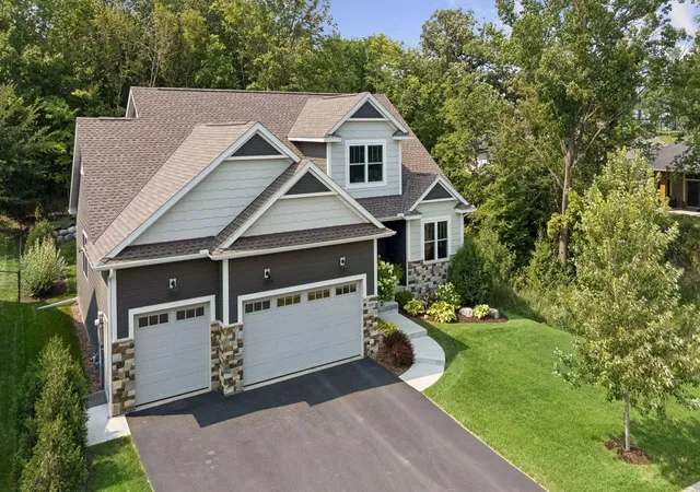 Photo 3 of Single family home for sale at 1891 Campfire Dr W, Waconia, MN 55387 | MLS# 7118769 | Listing updated on 2026-09-28