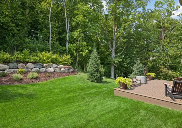 Photo 4 of Single family home for sale at 1891 Campfire Dr W, Waconia, MN 55387 | MLS# 7118769 | Listing updated on 2026-09-28