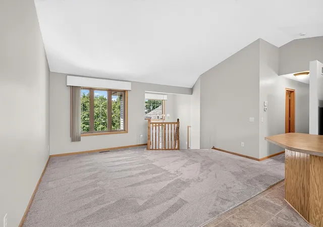4th image of 16035 Crane St Nw, Andover, MN 55304 | MLS# 7118783