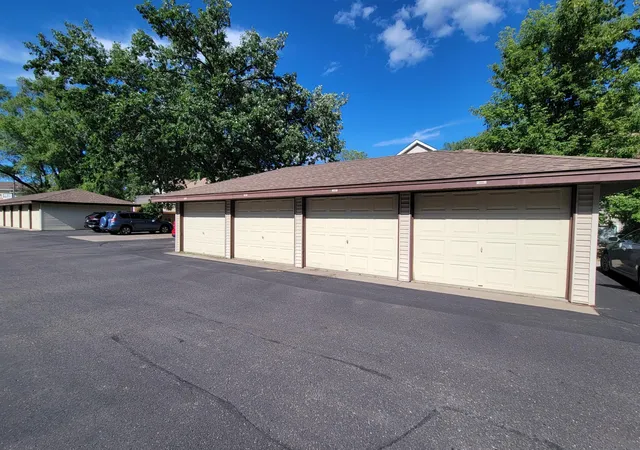 Photo 1 of Condo for sale at 2920 Mounds View Blvd, Saint Paul, MN 55112 | MLS# 7118794 | Listing updated on 2026-08-13