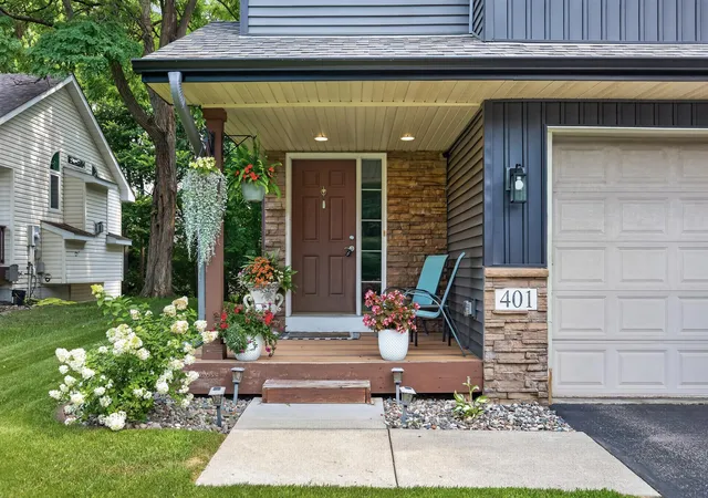 Photo 2 of Single family home for sale at 401 Orleans Ct N, Champlin, MN 55316 | MLS# 7118820 | Listing updated on 2026-10-05