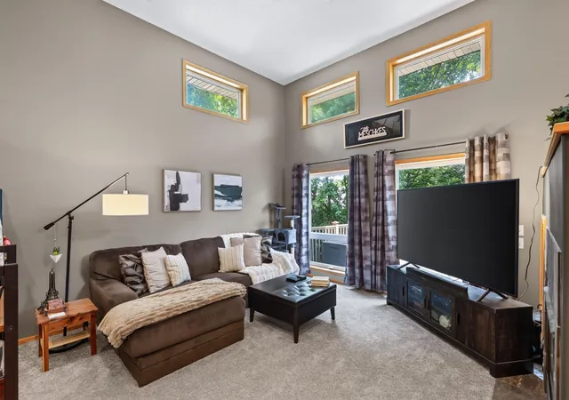 Photo 3 of Single family home for sale at 401 Orleans Ct N, Champlin, MN 55316 | MLS# 7118820 | Listing updated on 2026-10-05