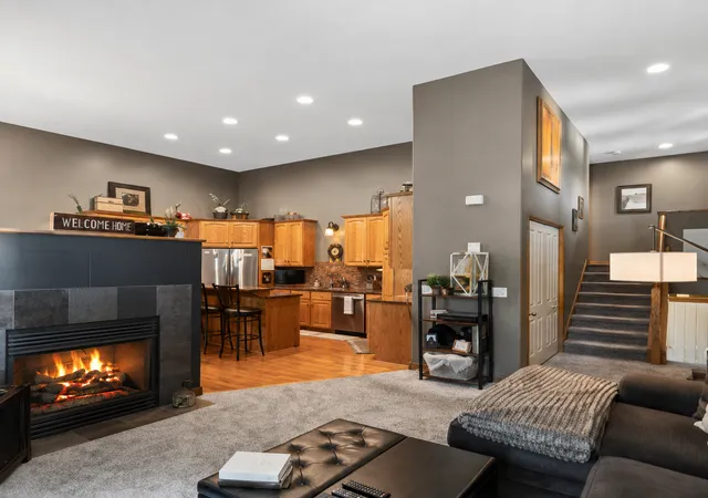Photo 4 of Single family home for sale at 401 Orleans Ct N, Champlin, MN 55316 | MLS# 7118820 | Listing updated on 2026-10-05