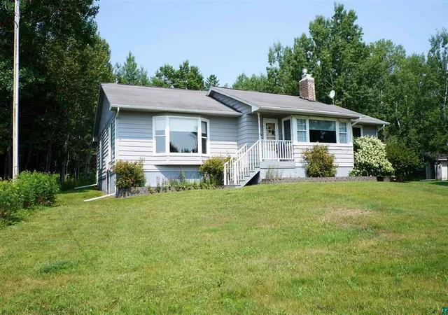 1st image of 5845 N Shore Dr, Duluth, MN 55804 | MLS# 7118859