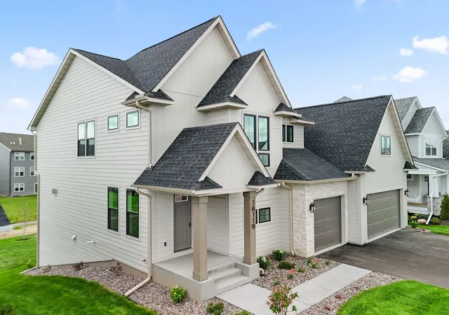 Photo 3 of Single family home for sale at 18119 103rd Avenue N, Maple Grove, MN 55311 | MLS# 7118872 | Listing updated on 2026-10-16