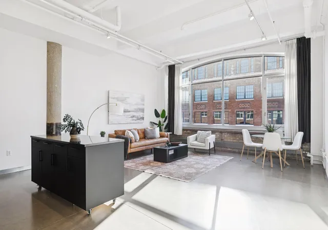 2nd image of 700 Washington Ave N #627, Minneapolis, MN 55401 | MLS# 7118891