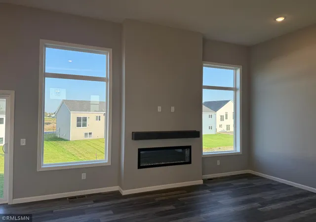2nd image of 19099 Goodhue St Ne, Cedar, MN 55011 | MLS# 7118927
