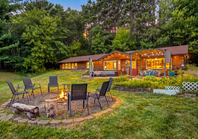 2nd image of 4705 170th Ln Ne, Andover, MN 55304 | MLS# 7118940