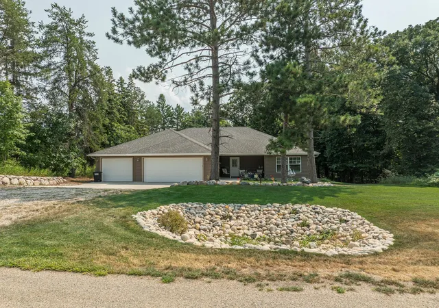 Photo 4 of Sale Pending at 24005 Sandy Beach Dr, Detroit Lakes, MN 56501 | MLS# 7118979 | Listing updated on 2026-09-22