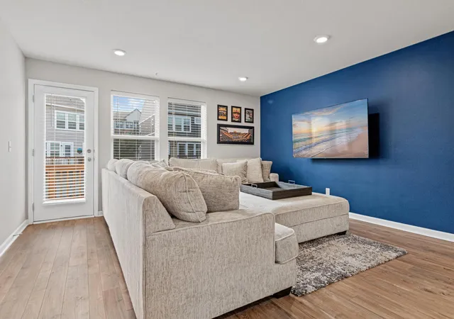 Photo 3 of Single family home for sale at 644 Village Dr, Saint Paul, MN 55112 | MLS# 7119007 | Listing updated on 2026-09-02