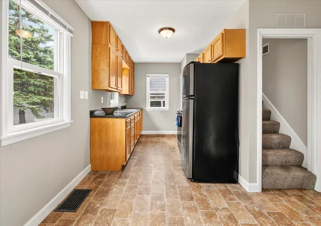 Photo 4 of Sale Pending at 725 4th Avenue SW, Hutchinson, MN 55350 | MLS# 7119011 | Listing updated on 2026-09-01