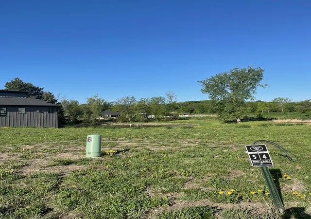 Photo 3 of Sale Pending at 1954 Campfire Dr E, Waconia, MN 55387 | MLS# 7119028 | Listing updated on 2026-09-02
