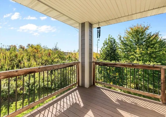 Photo 4 of Single family home for sale at 5501 Fernbrook Ln N, Minneapolis, MN 55446 | MLS# 7119049 | Listing updated on 2026-10-08