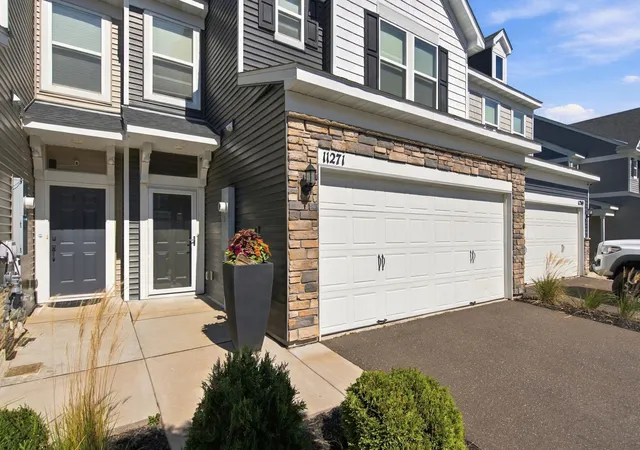 Photo 3 of Single family home for sale at 11271 Brookview Rd, Saint Paul, MN 55129 | MLS# 7119062 | Listing updated on 2026-10-08