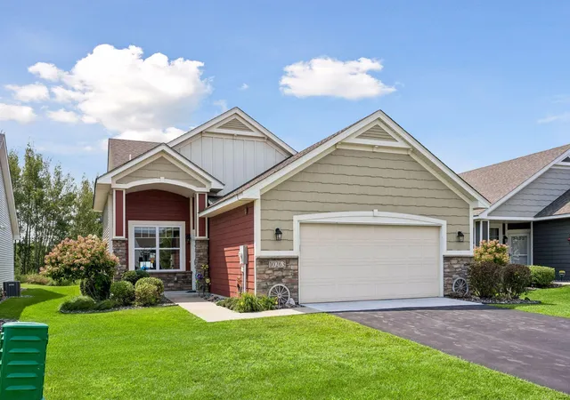 1st image of 10263 Kittredge Pkwy Ne, Albertville, MN 55301 | MLS# 7119083