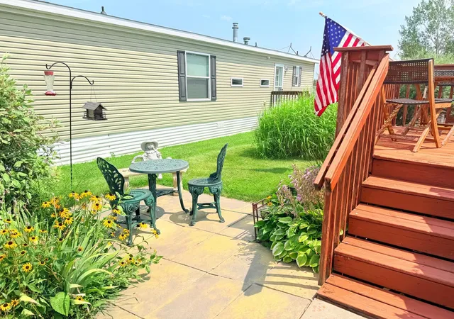 2nd image of 2204 Mockingbird Pl Nw, Stewartville, MN 55976 | MLS# 7119091