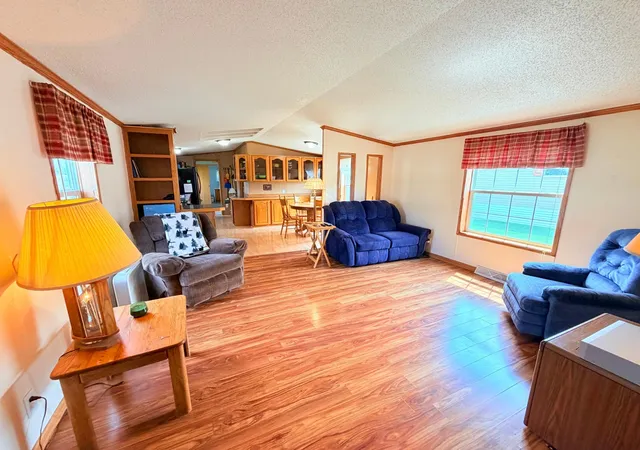 3rd image of 2204 Mockingbird Pl Nw, Stewartville, MN 55976 | MLS# 7119091