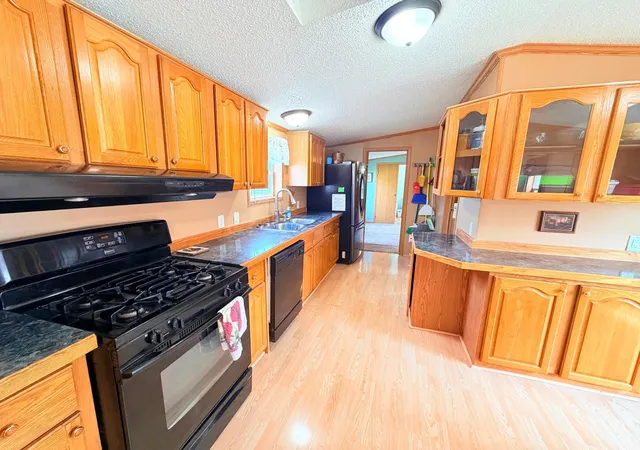 5th image of 2204 Mockingbird Pl Nw, Stewartville, MN 55976 | MLS# 7119091