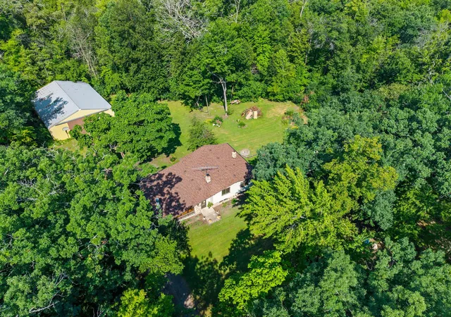 Photo 3 of Sale Pending at 32350 Cedar Crst Trl NE, North Branch, MN 55056 | MLS# 7119104 | Listing updated on 2026-09-12