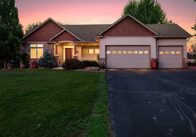 1st image of 19645 Camrose Wy, Farmington, MN 55024 | MLS# 7119109