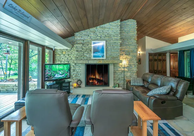 3rd image of 11695 Eagle View Trl, Nisswa, MN 56468 | MLS# 7119156