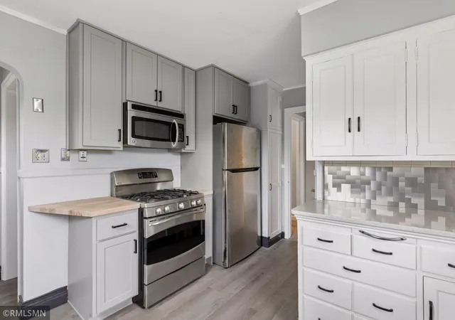 2nd image of 3416 Xenwood Ave S, Minneapolis, MN 55416 | MLS# 7119163