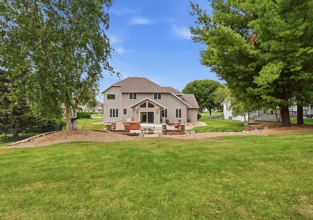 Photo 2 of Single family home for sale at 3200 Eagle Ridge Dr E, Willmar, MN 56201 | MLS# 7119171 | Listing updated on 2026-09-02