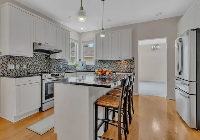 Photo 3 of Single family home for sale at 3200 Eagle Ridge Dr E, Willmar, MN 56201 | MLS# 7119171 | Listing updated on 2026-09-02