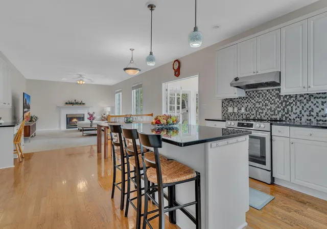 Photo 4 of Single family home for sale at 3200 Eagle Ridge Dr E, Willmar, MN 56201 | MLS# 7119171 | Listing updated on 2026-09-02