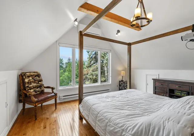 Listing Photo 4 - Condo for sale in building located at 3301 Irving Ave S, Minneapolis, MN 55408