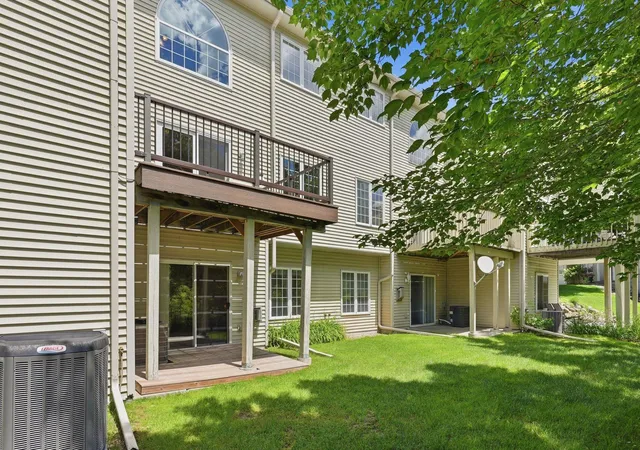 28th image of 1971 Andrew Ct, Chanhassen, MN 55317 | MLS# 7119206