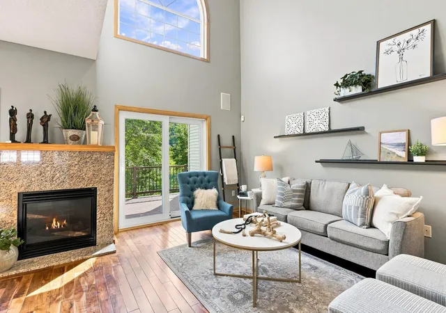 Photo 4 of Sale Pending at 1971 Andrew Ct, Chanhassen, MN 55317 | MLS# 7119206 | Listing updated on 2026-09-25