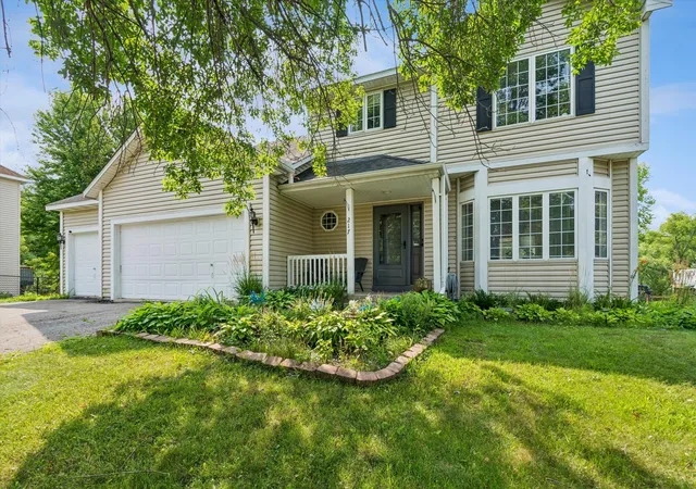 1st image of 217 Birch Ave Nw, Saint Michael, MN 55376 | MLS# 7119224
