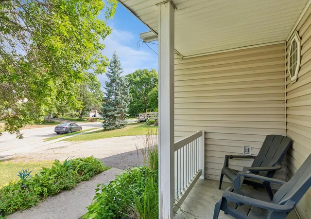 2nd image of 217 Birch Ave Nw, Saint Michael, MN 55376 | MLS# 7119224