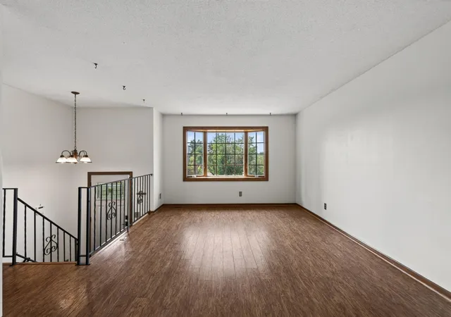 2nd image of 1969 Birch St, Hugo, MN 55038 | MLS# 7119232