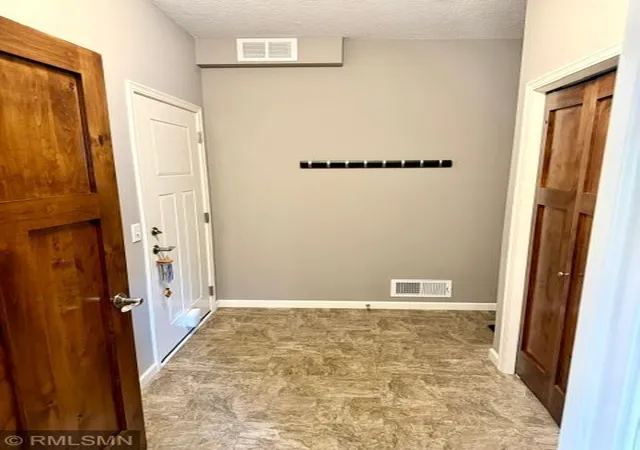 4th image of 20596 Everton Ct N, Forest Lake, MN 55025 | MLS# 7119248