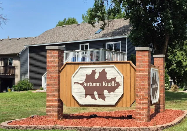 40th image of 685 107th Ln Nw, Minneapolis, MN 55448 | MLS# 7119254