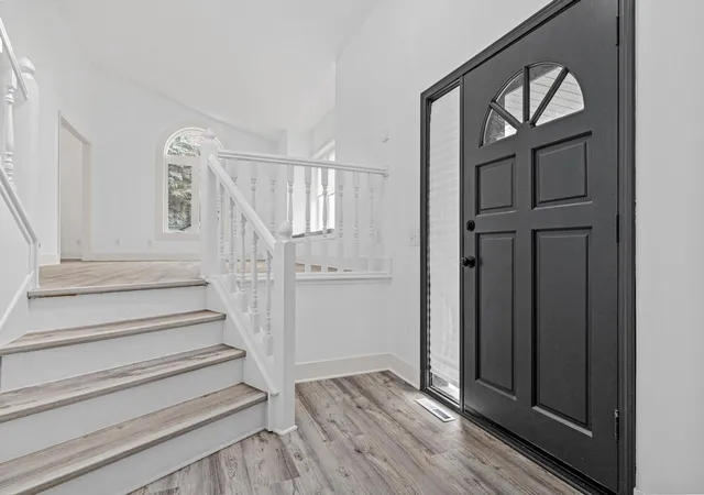 Photo 2 of Single family home for sale at 13629 Glasgow Ln, Saint Paul, MN 55124 | MLS# 7119291 | Listing updated on 2026-09-13