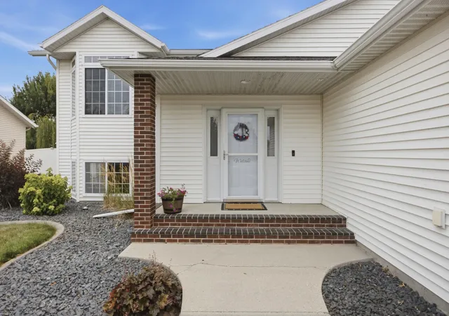 4th image of 3671 Harrison St S, Fargo, ND 58104 | MLS# 7119317